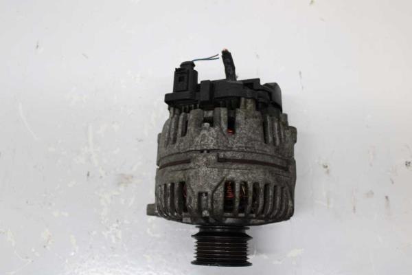 ALTERNATEUR 90AMP VW / AUDI / SEAT / SKODA 1.4 / 1.4 16V / 1.6 / 1.8 / 1.8TURBO / 2.0 - Vue 2